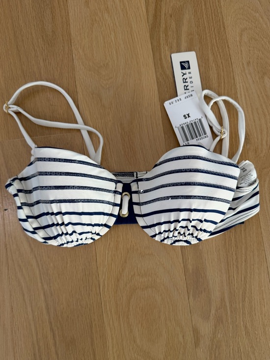 Sperry Other - Sperry Navy and White Striped Molded Bikini Top